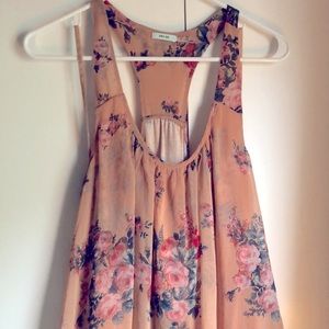 SOLD — Floral pale pink Kimchi Blue tank top